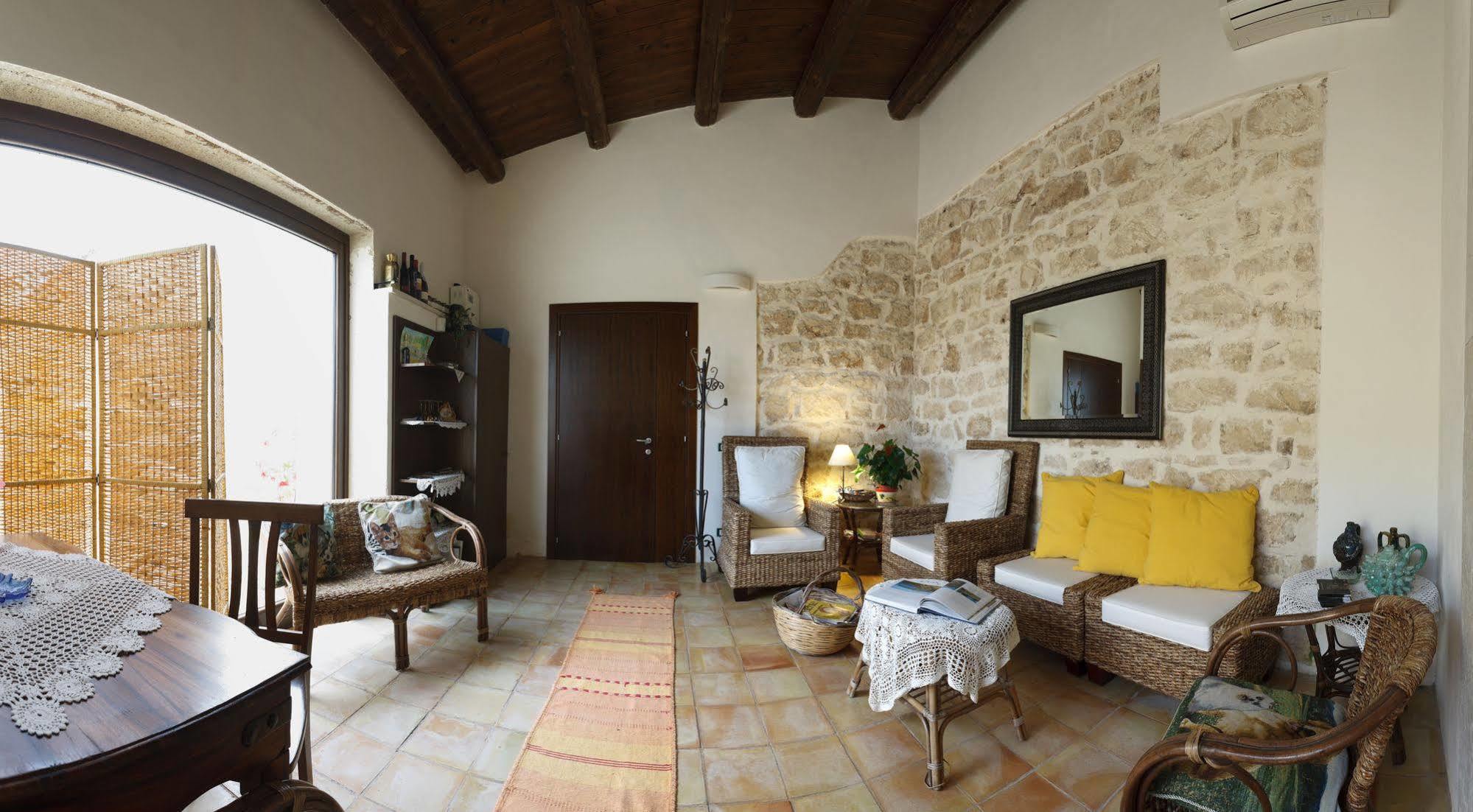 Agriturismo Gaia Noto Eksteriør bilde